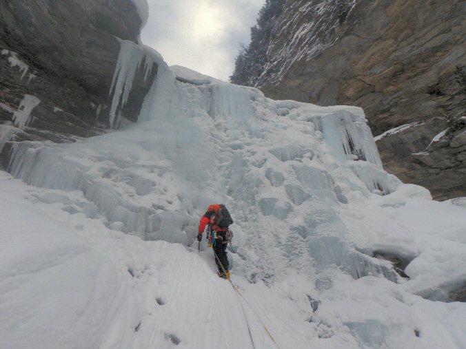 P1170241.JPG - Xavier attaque