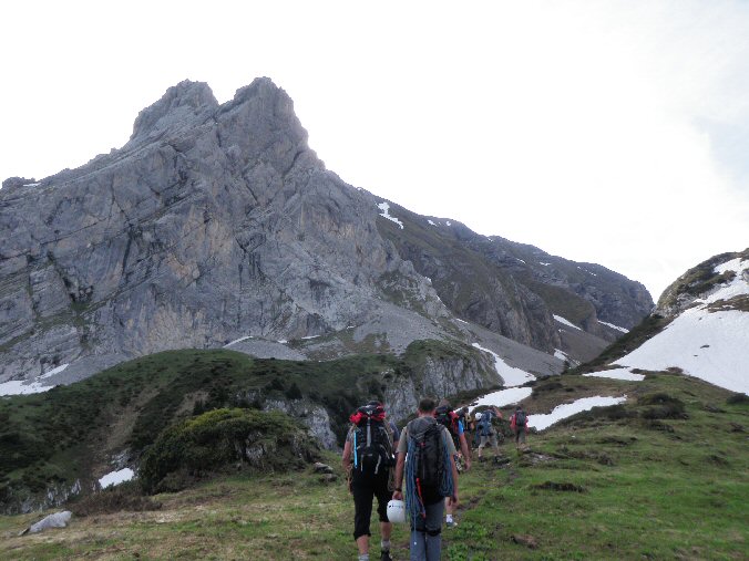 P6080190.jpg - La Mamule en face et notre voie