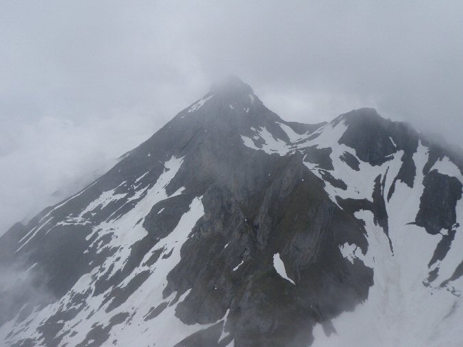 P6080217.jpg - Le Mont Charvet en face